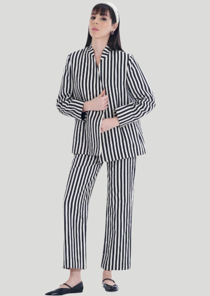 STRIPES PANT SUIT