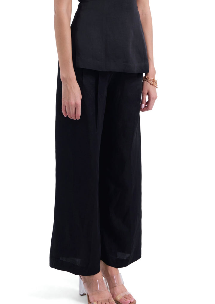 BLACK BUTTERCUP PLEATED PANTS